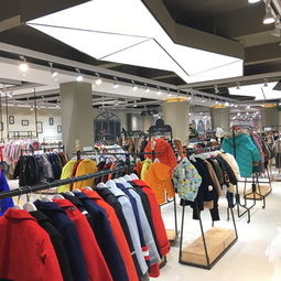 北京庫存服裝批發 品牌折扣連衣裙一手貨源，工廠直銷無中間環節指南